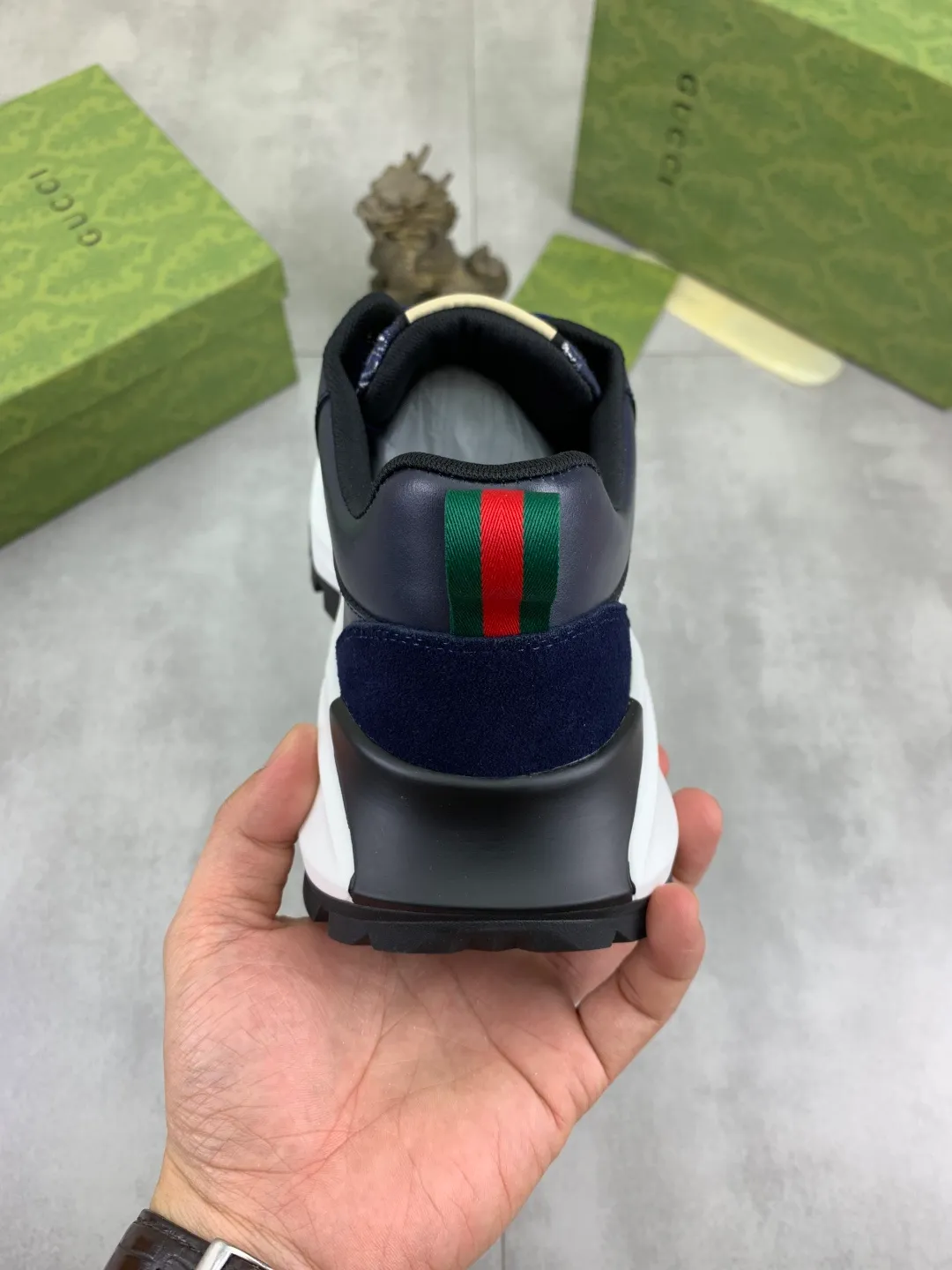 Men's shoes 💰P440💰[New model] (GUCCI) official website's latest 🎁🎁casual and fashionable men's shoes👟, hot style💥 style is simple and elegant, exclusive for trendy men. Unique official website's latest brand double G element 👑Gucci original style Decoration, fashionable and generous, made of original frosted calfskin ✅ fully imported first-layer pigskin lining, the official website specifies wear-resistant, lightweight original rubber casual outsole, classic model taken in real life 🎬38-44 (customized for 45) 4️⃣ colors available